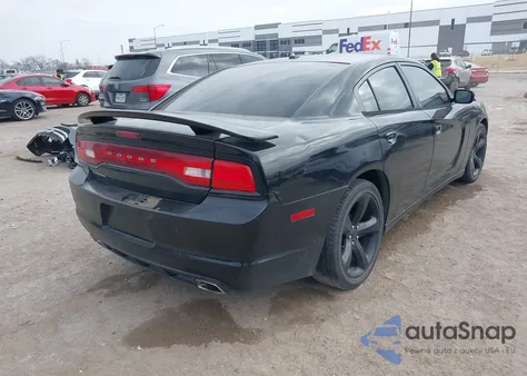 2014 Dodge Charger Sxt Plus z USA, uszkodzony, nr VIN 2C3CDXHG6EH279571